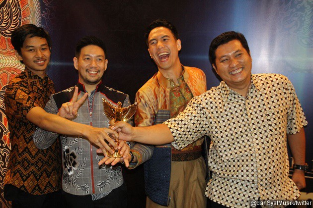 Gambar Foto 'The Voice Indonesia' Raih Trofi Pencarian Bakat & Reality Show Terfavorit