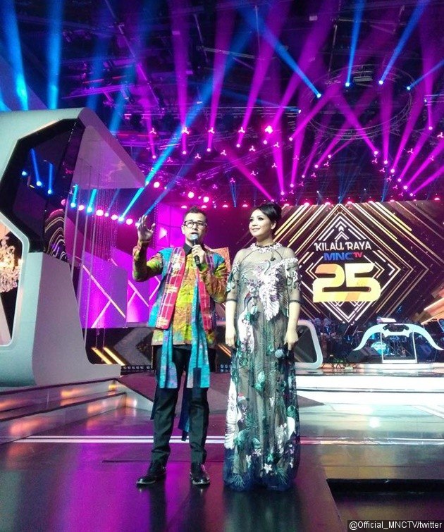 Gambar Foto Raffi Ahmad dan Nagita Slavina Didapuk Sebagai Host 'Kilau Raya MNCTV 25'