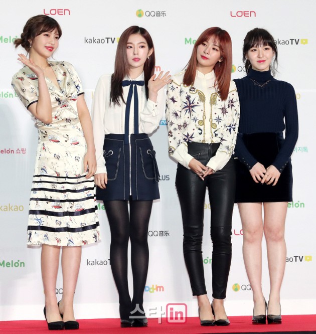 Gambar Foto Red Velvet Hadir Tanpa Yeri di Red Carpet MelOn Music Awards 2016
