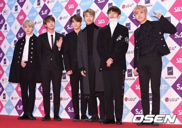 Gambar Foto Bangtan Boys di Red Carpet SBS Gayo Daejun 2016