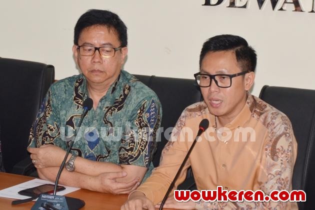 Gambar Foto Eko Patrio di Kantor Dewan Pers, Jakarta