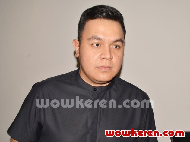 Gambar Foto Tulus Saat Perilisan Lagu Andien 'Belahan Jantungku'
