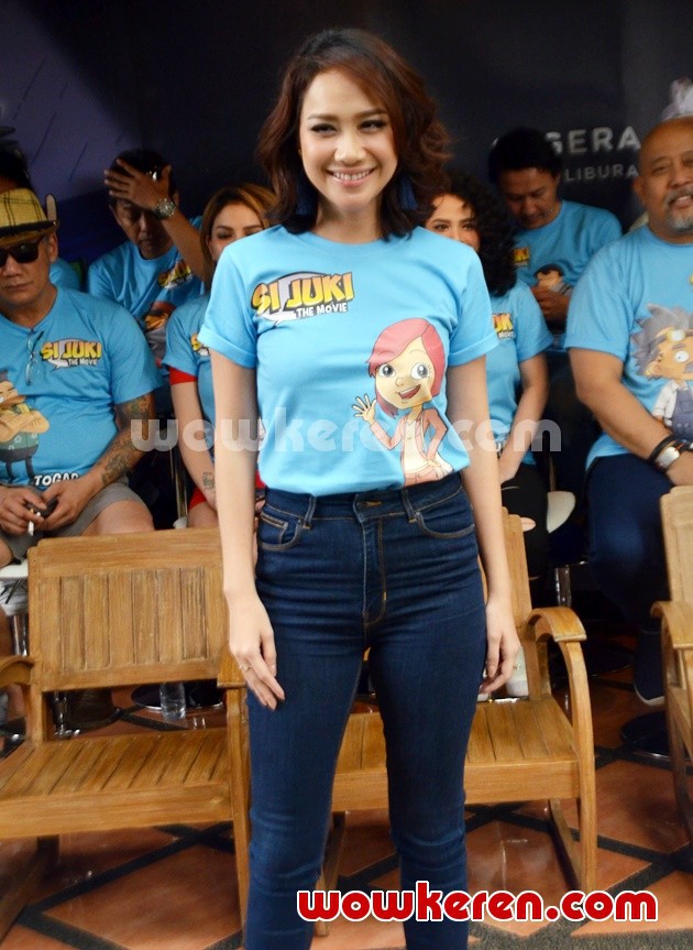 Gambar Foto Bunga Citra Lestari di Konferensi Pers Film 'Si Juki The Movie'
