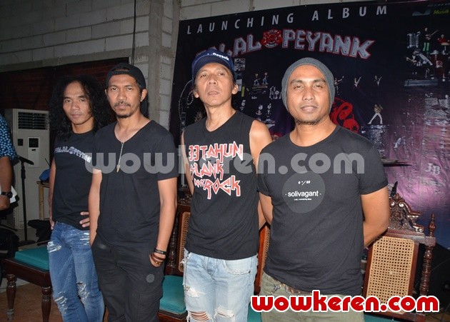 Gambar Foto Slank Launching Album Baru 'Pala Lu Peyank'