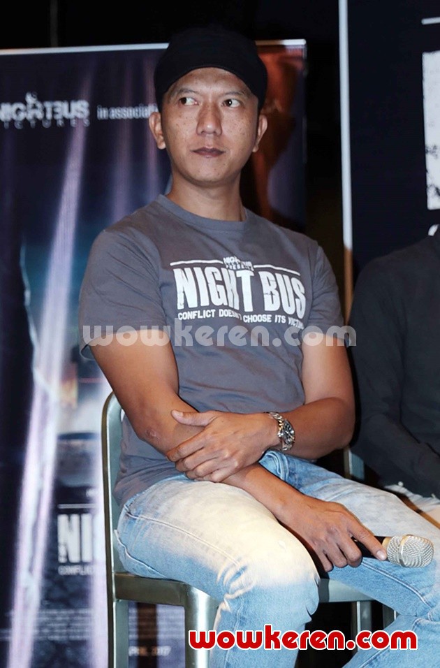 Gambar Foto Teuku Rifnu Wikana di Konferensi Pers Film 'Night Bus'