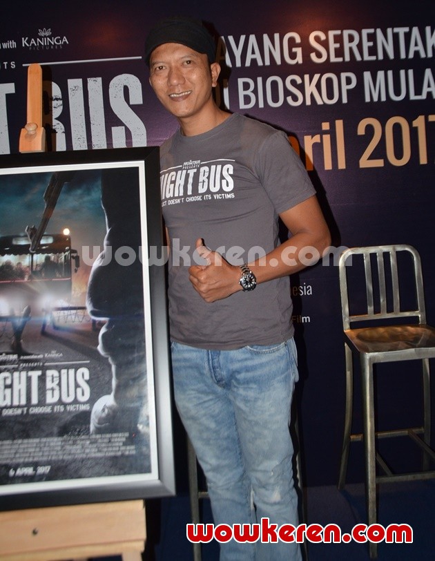 Gambar Foto Teuku Rifnu Wikana di Konferensi Pers Film 'Night Bus'