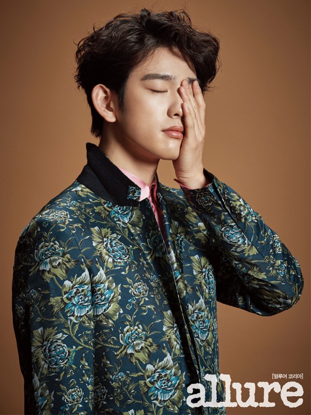 Gambar Foto Jinyoung GOT7 di Majalah Allure Edisi Februari 2017