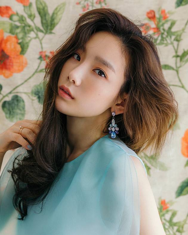 Gambar Foto Tae Yeon Girls' Generation Photoshoot untuk Album 'My Voice'