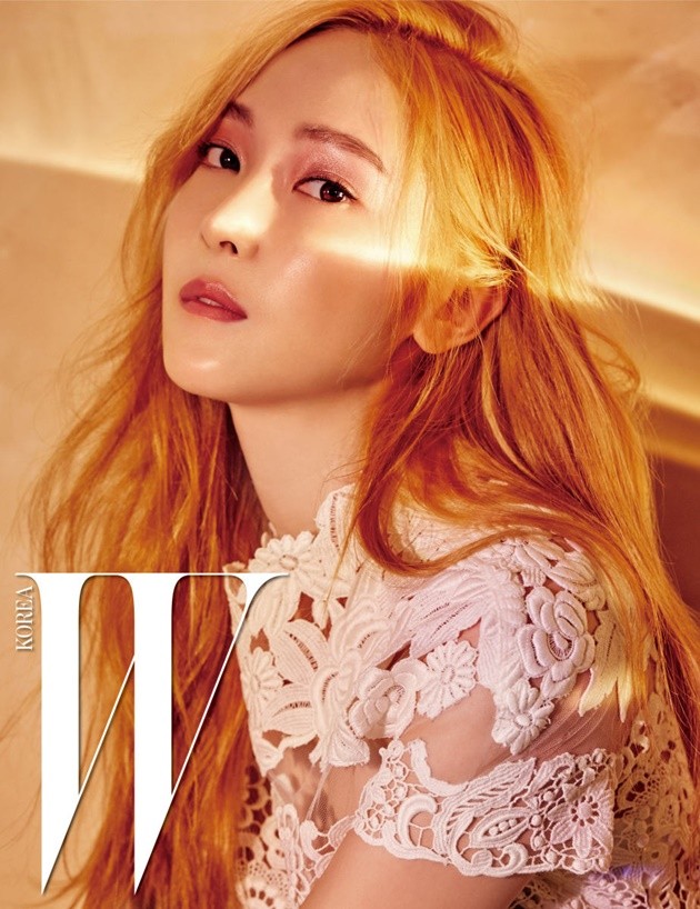 Gambar Foto Jessica di Majalah W Edisi Januari 2017