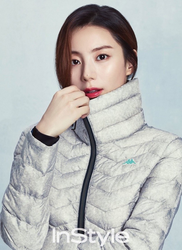 Gambar Foto Park Soo Jin di Majalah InStyle Edisi November 2016