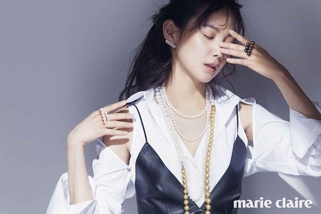 Gambar Foto Yoon Seung Ah di Majalah Marie Claire Edisi Maret 2017