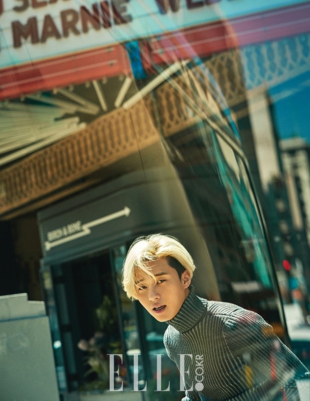 Gambar Foto Park Seo Joon di Majalah Elle Edisi Oktober 2016