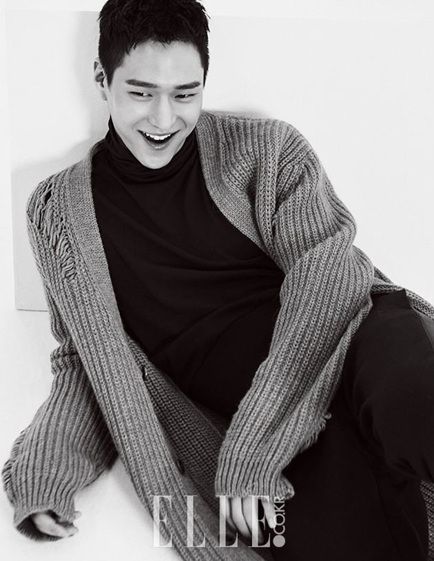 Gambar Foto Go Kyung Pyo di Majalah Elle Edisi Oktober 2016