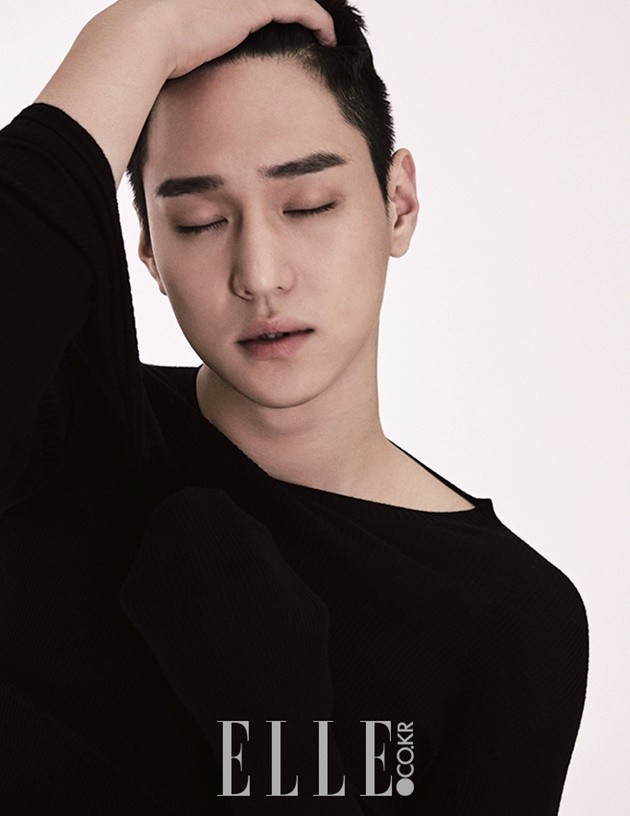 Gambar Foto Go Kyung Pyo di Majalah Elle Edisi Oktober 2016