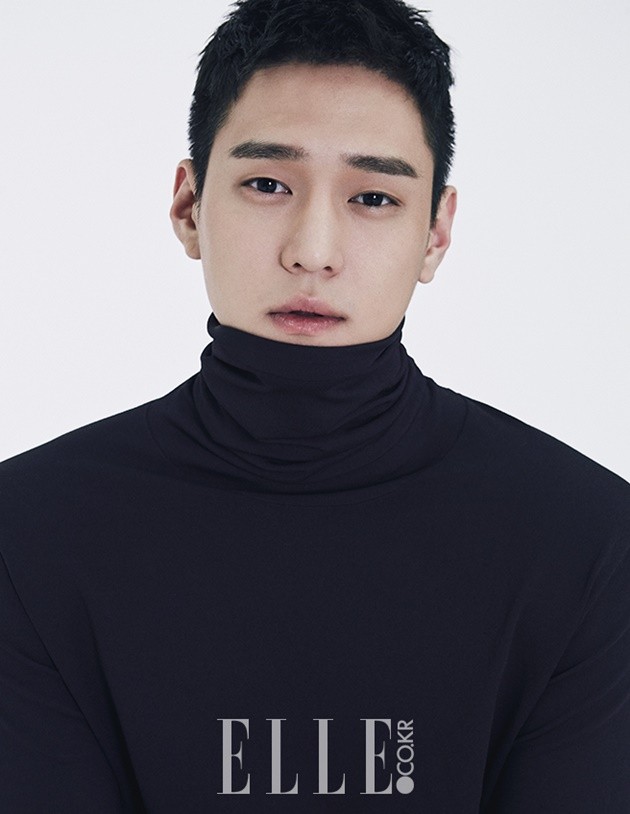 Gambar Foto Go Kyung Pyo di Majalah Elle Edisi Oktober 2016