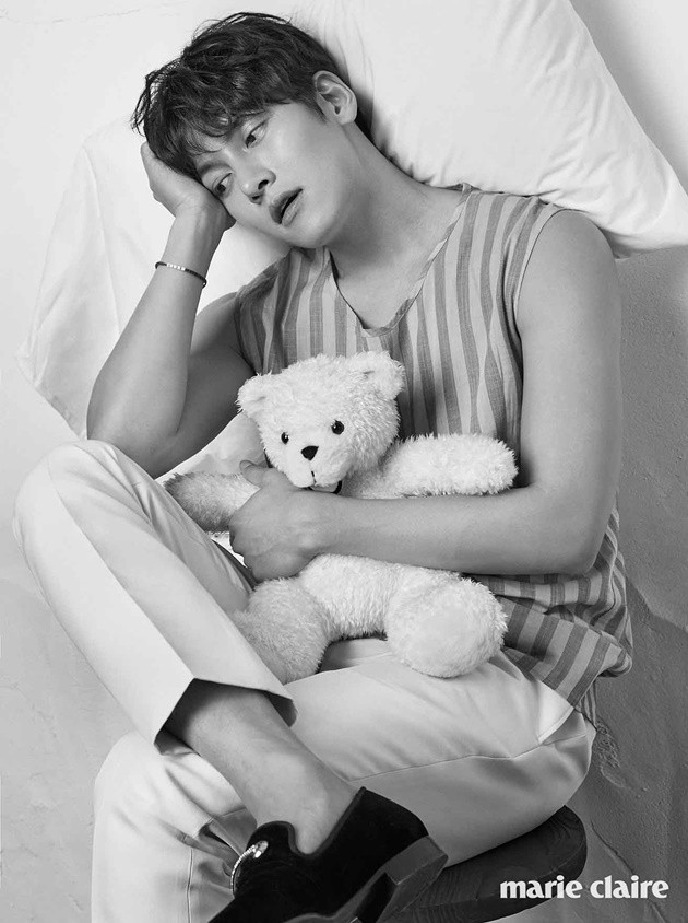 Gambar Foto Ji Chang Wook di Majalah Marie Claire Edisi Februari 2017
