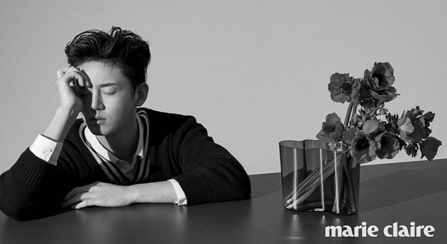 Gambar Foto Lee Ji Hoon di Majalah Marie Claire Edisi Maret 2017