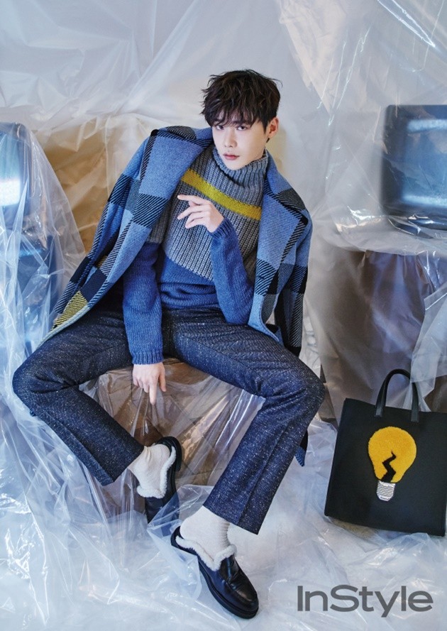 Gambar Foto Lee Jong Suk di Majalah InStyle Edisi Oktober 2016
