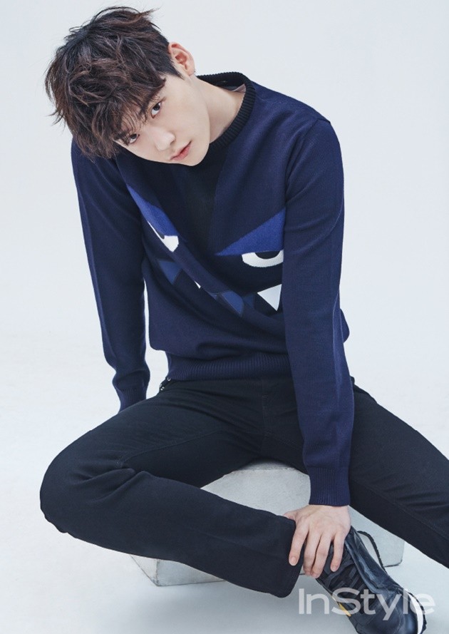 Gambar Foto Lee Jong Suk di Majalah InStyle Edisi Oktober 2016