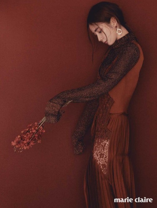 Gambar Foto Shin Se Kyung di Majalah Marie Claire Edisi Januari 2017