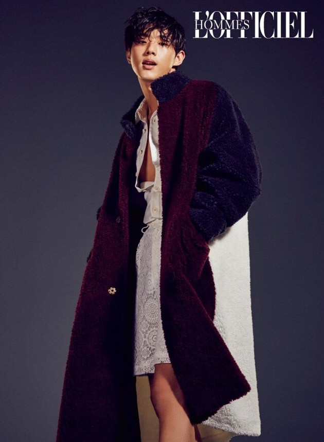 Gambar Foto Ji Soo di Majalah L'Officiel Hommes Edisi Desember 2016