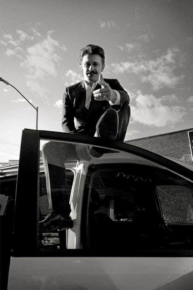 Gambar Foto James Franco di Majalah GQ Edisi Desember 2016