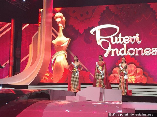 Gambar Foto Para Top 3 Besar Putri Indonesia 2017 di Sesi Tanya Jawab Terakhir