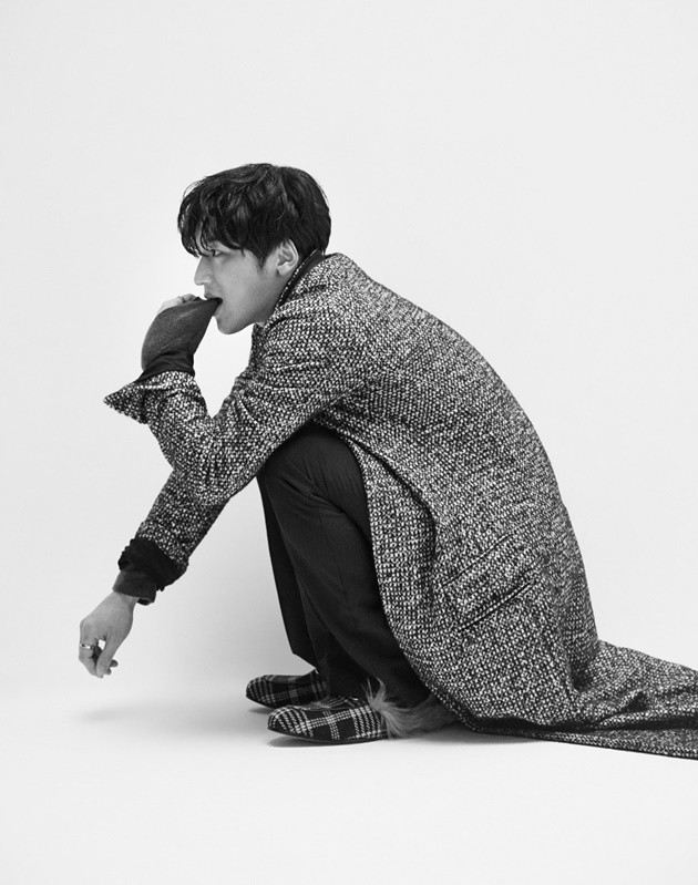 Gambar Foto Byun Yo Han di Majalah L'Officiel Hommes Jepang Edisi Oktober 2016
