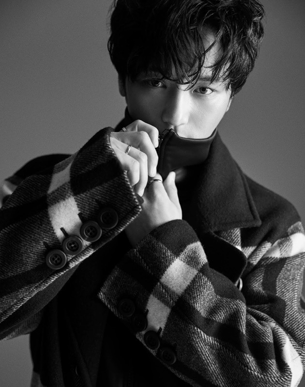 Gambar Foto Byun Yo Han di Majalah L'Officiel Hommes Jepang Edisi Oktober 2016