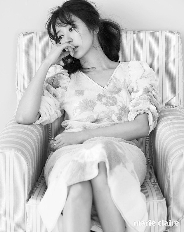 Gambar Foto Yoon Eun Hye di Majalah Marie Claire Edisi April 2017