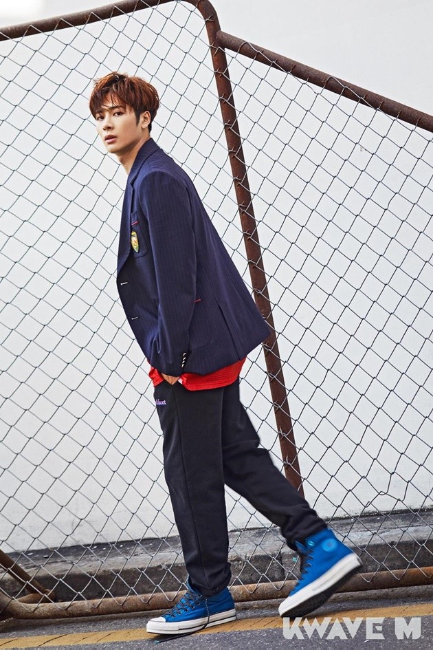 Gambar Foto Jackson GOT7 di Majalah K Wave Edisi Maret 2017