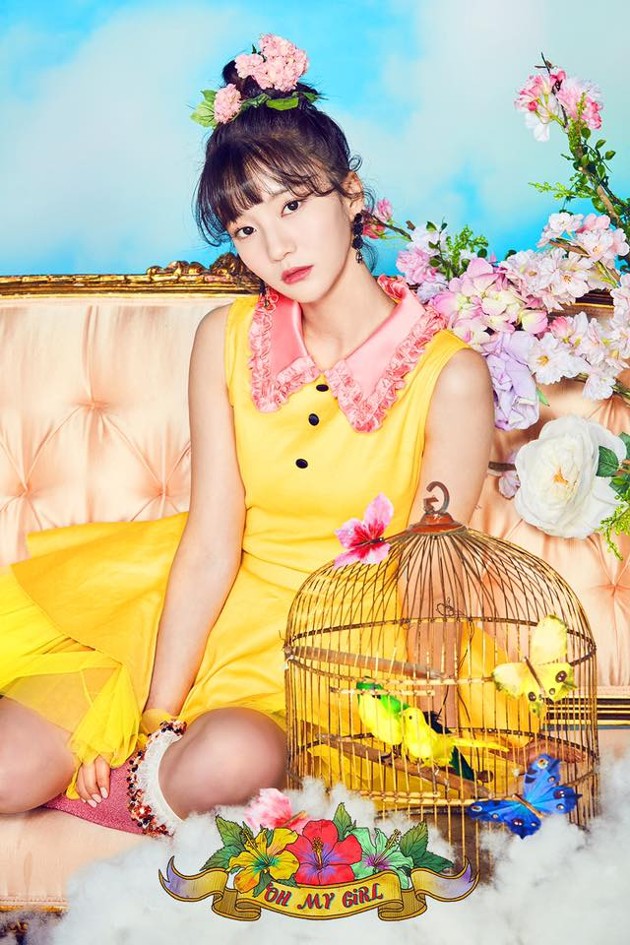 Foto Binnie Oh My Girl di Teaser Mini Album 'Coloring Book'