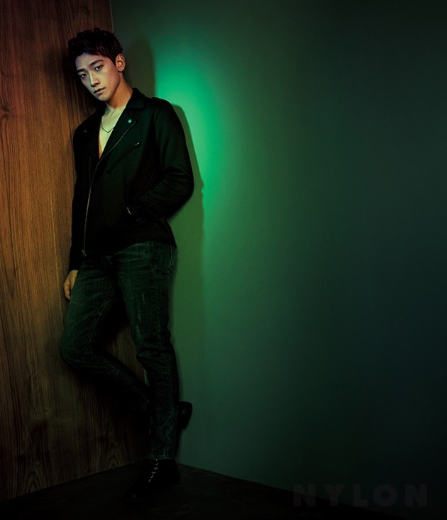 Gambar Foto Rain di Majalah Nylon Edisi Februari 2017