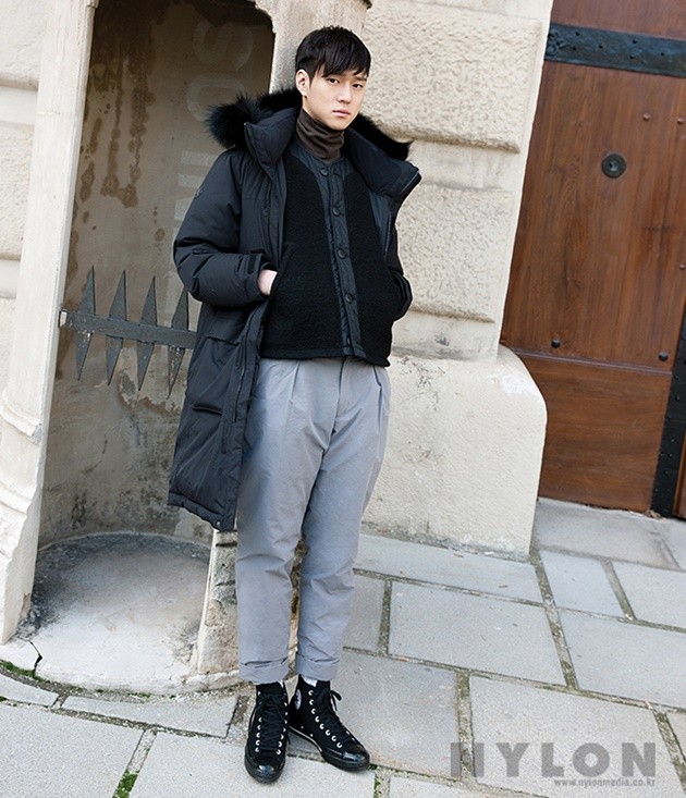 Gambar Foto Go Kyung Pyo di Majalah Nylon Edisi Januari 2017