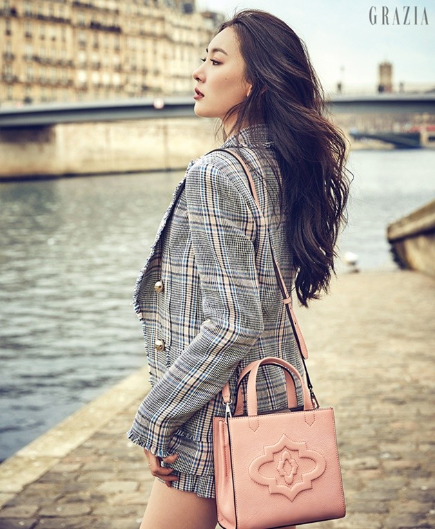 Gambar Foto Sunmi di Majalah Grazia Edisi Maret 2017