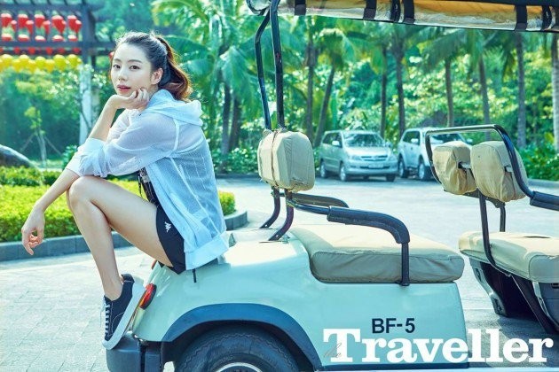 Gambar Foto Park Soo Jin di Majalah Traveller Edisi Mei 2017