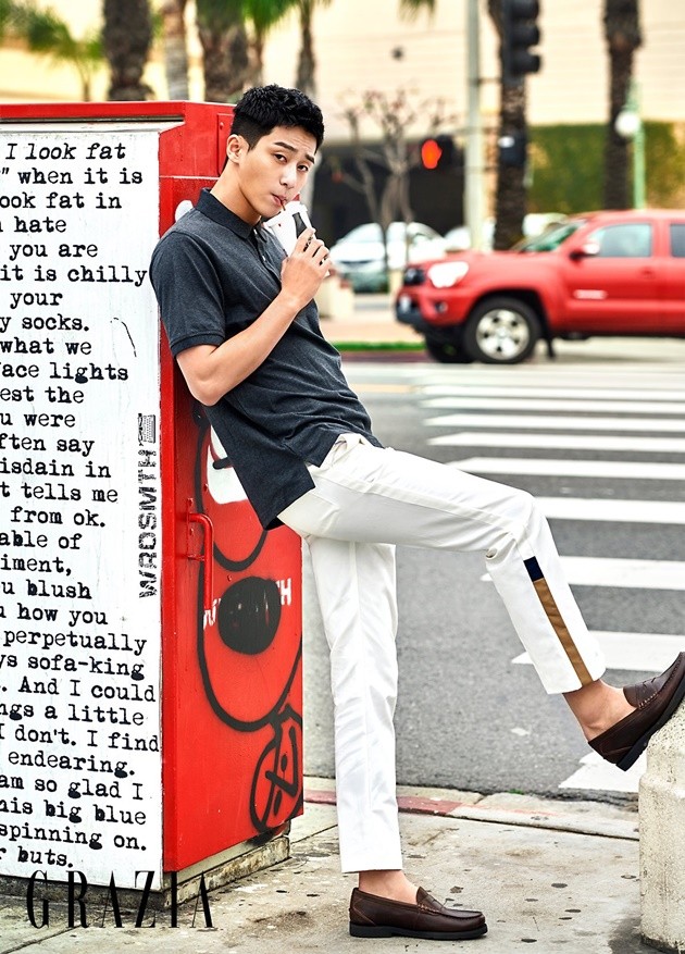 Gambar Foto Park Seo Joon di Majalah Grazia Edisi April 2017