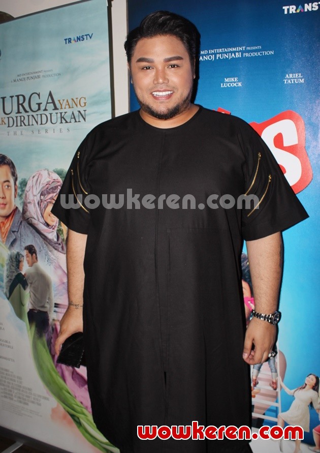 Gambar Foto Ivan Gunawan di Konferensi Pers Program Ramadan 2017 Trans TV
