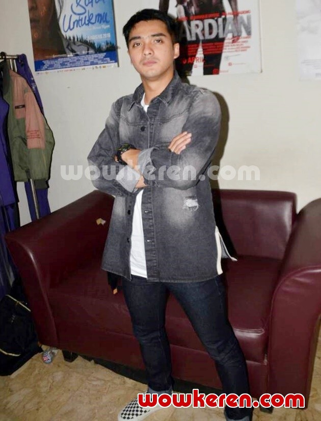 Gambar Foto Ricky Harun Hadiri Konferensi Pers Film 'Ngawur'