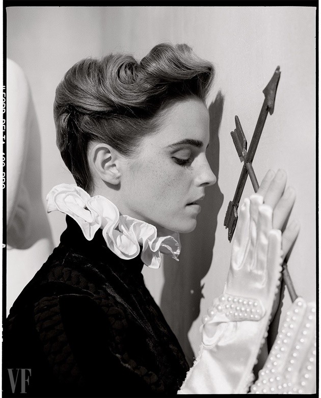 Gambar Foto Emma Watson di Majalah Vanity Fair Edisi Maret 2017
