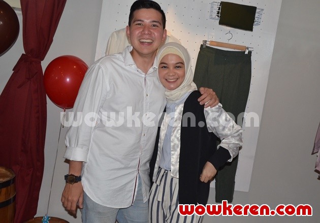 Gambar Foto Haykal Kamil dan Tantri Namirah di Launching Produk Ramadan Meccanism