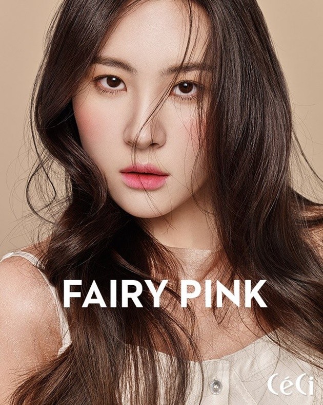 Gambar Foto Sunmi di Majalah CeCi Edisi Juni 2017