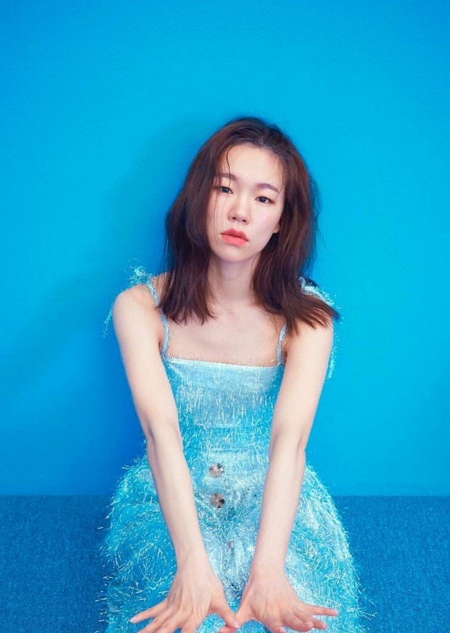 Han Ye Ri Berita, Foto, Video, Lirik Lagu, Profil & Bio Halaman