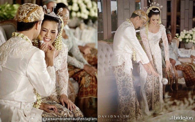 Gambar Foto Raisa dan Hamish Daud melakukan ritual pecah kendi demi keberuntungan dan harapan tercapai.