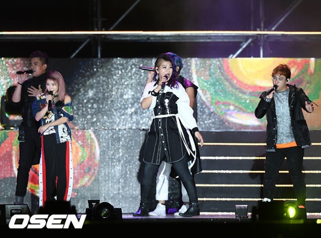Gambar Foto Penampilan MICappella di Asia Song Festival 2017