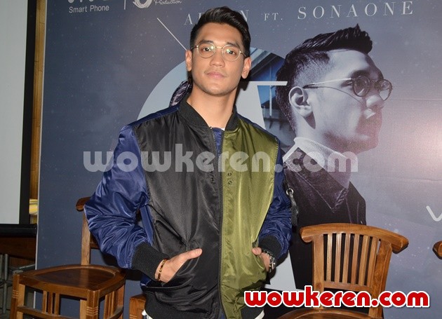 Gambar Foto Afgan Rilis Lagu 'X' Bersama SonaOne Rapper Asal Malaysia