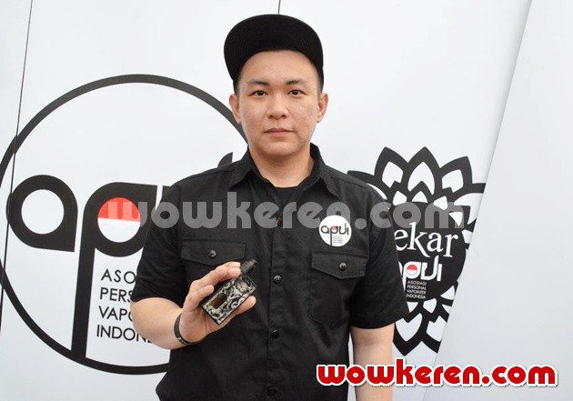 Gambar Foto Rhomedal Ditemui di Jakarta Vape Project