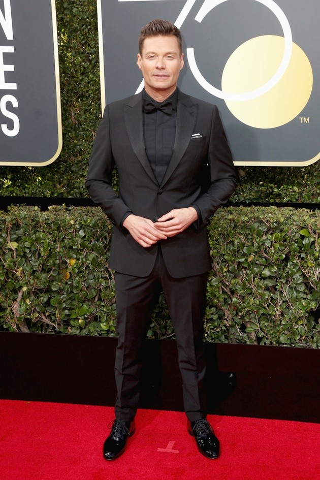 Gambar Foto Ryan Seacrest tampil gagah di Red Carpet Golden Globe Awards 2018.
