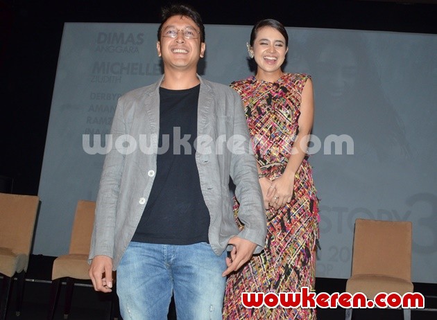 Gambar Foto Dimas Anggara dan Michelle Zudith di Gala Premier Film 'London Love Story 3'