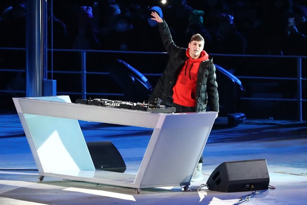 Gambar Foto Penampilan Martin Garrix  resmi mengakhiri upacara penutupan Olimpiade Musim Dingin Pyeongchang 2018.